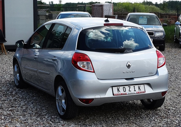 Renault Clio cena 17999 przebieg: 129682, rok produkcji 2010 z Płoty małe 497